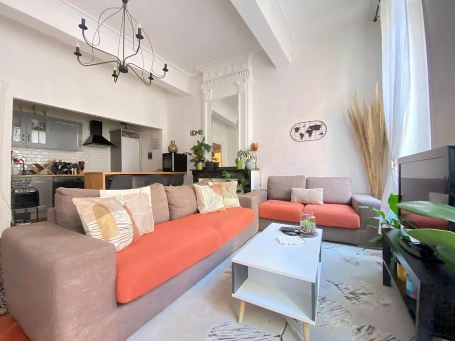 Le Jardin Secret De Nady Apartment Carcassonne Exterior foto